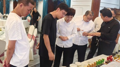 这家调味料工厂为了更好服务连锁餐饮客户，居然干了这件事